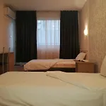 сорбона Хотел