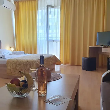 索伯纳酒店 酒店 瓦爾納