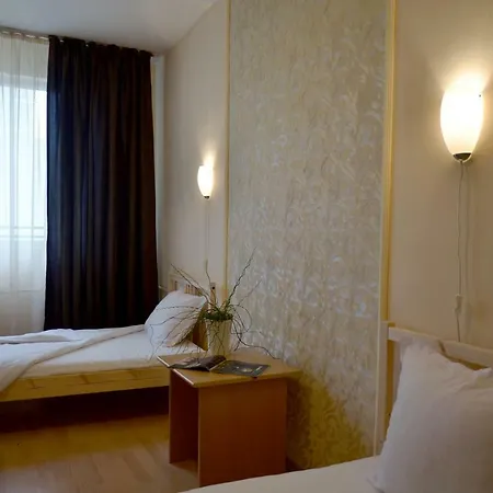 酒店 索伯纳酒店 2*